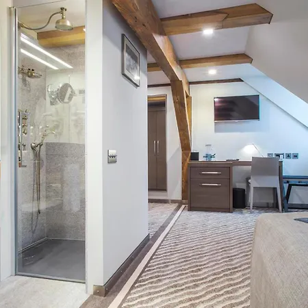 Michaelson Boutique & Bricola Hotel 4*