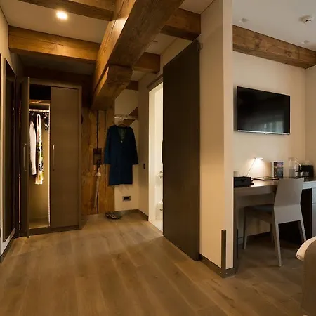 Hotel Michaelson Boutique & Bricola 4*