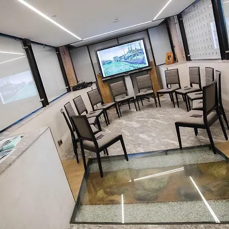 מלון Michaelson Boutique & Bricola קלייפדה