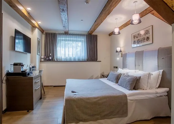 Michaelson Boutique & Bricola Viešbutis 4*