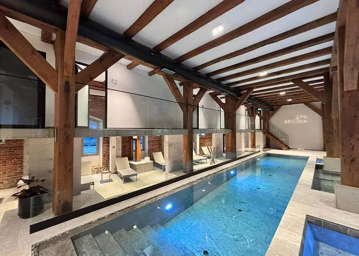 Michaelson Boutique & Bricola 4*