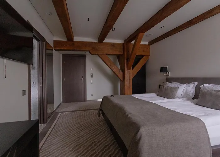 Michaelson Boutique & Bricola Otel