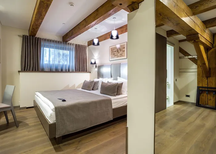 Michaelson Boutique & Bricola 4*